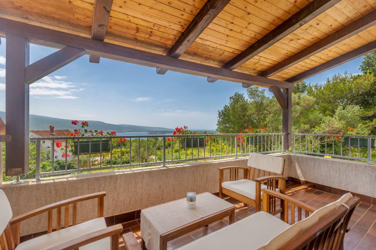 Villa Kuca Za Odmor Suzi Kornić Exterior foto